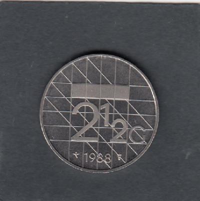 Beschrijving: 2 1/2 Gulden Beatrix